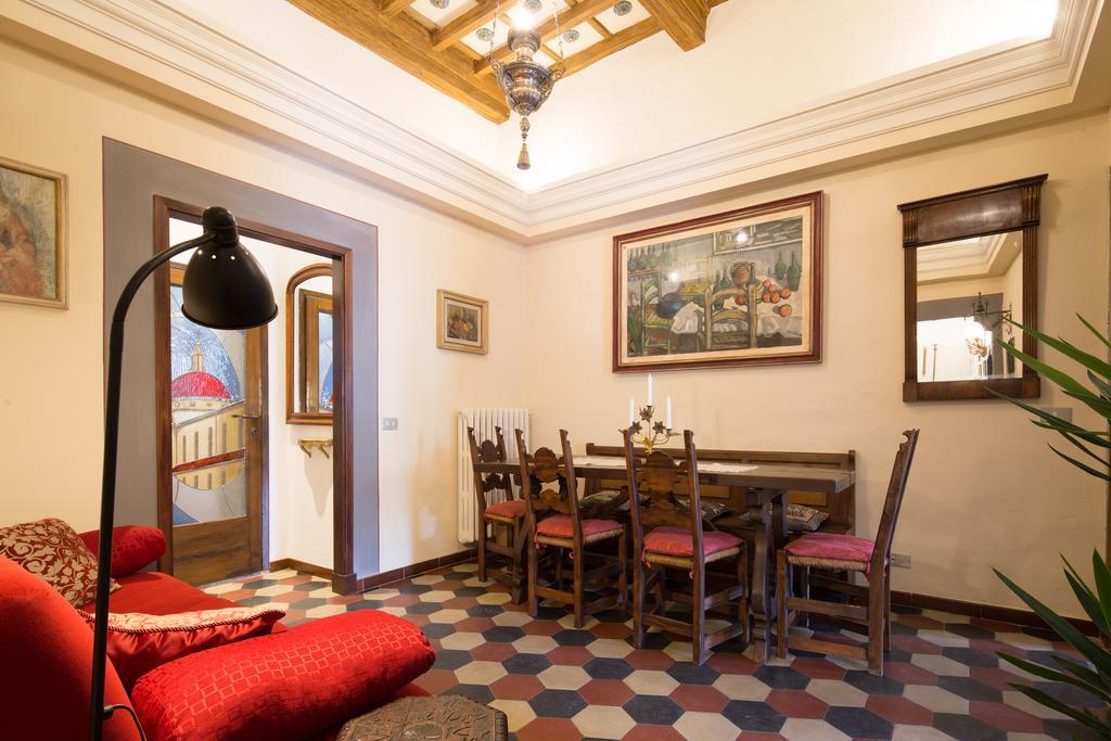 Santo Spirito Palace Флоренція Екстер'єр фото