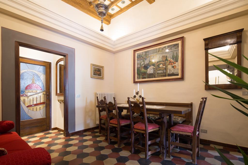 Santo Spirito Palace Флоренція Екстер'єр фото